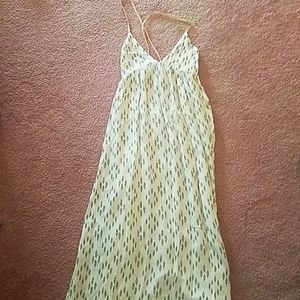 Backless maxi dress